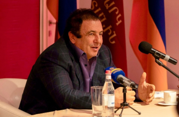 Անելու եմ այնպես, որ բոլոր ունակ , կամք, սկզբունքներ ունեցող, աշխատելու ցանկություն ունեցող գործիչներն ունենան իրենց կարևոր տեղն այն թիմում, որն ընտրությունների կգնա «Առաջարկ Հայաստանին» ծրագրով․ Ծառուկյան